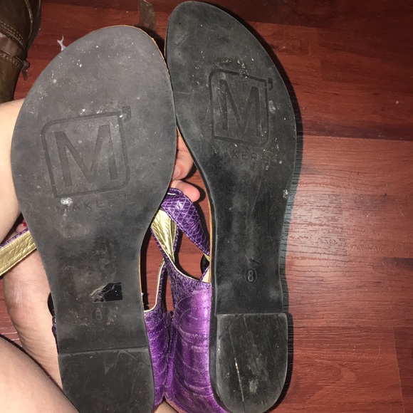 Purple thing sandals . - Picture 3 of 4